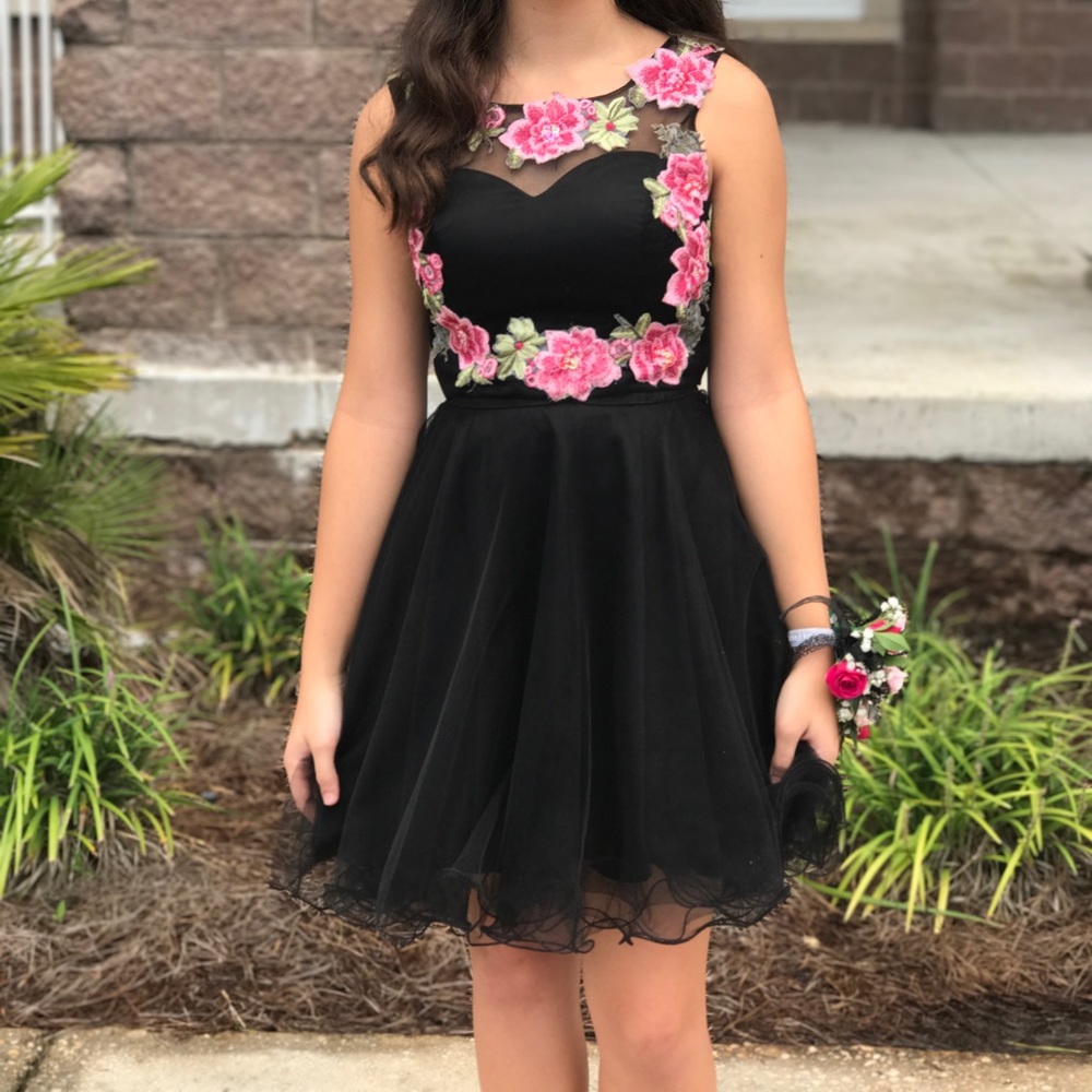 Two piece short formal